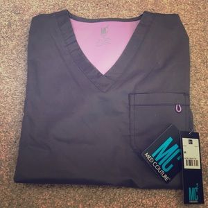 New with tags scrub top, Med Couture, Pewter, Med